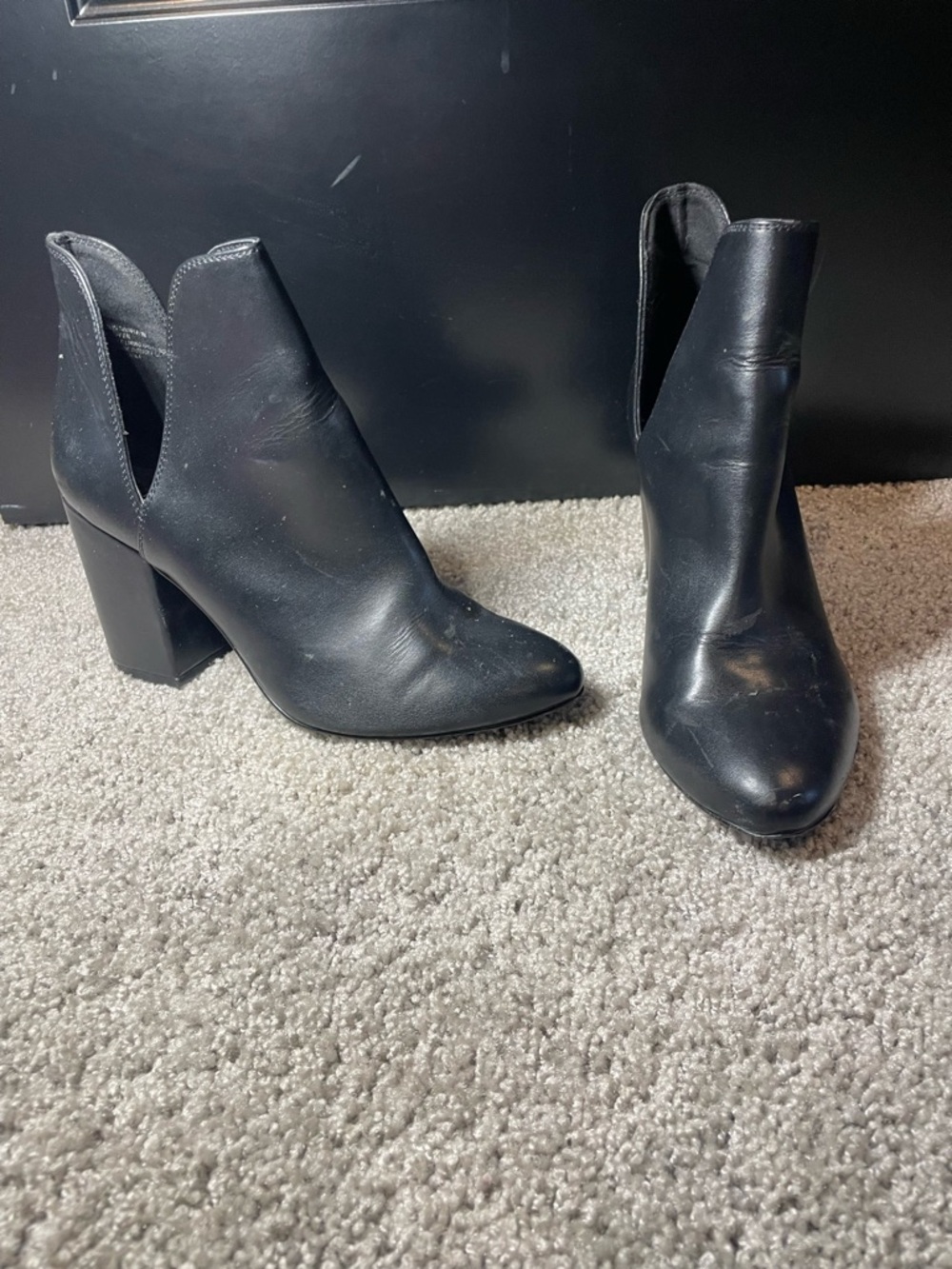 Madden girl size 8 Black Women's Block Heel Ankle Boots